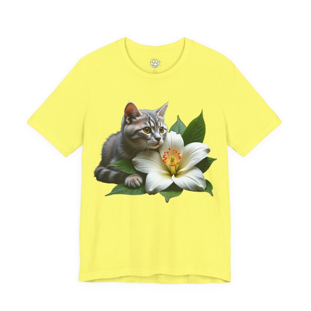 1827306644783445381_2048.jpeg Yellow t-shirt with a gray tabby kitten and white flower graphic.