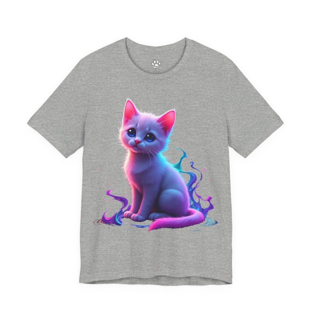 2756956958255489688_2048.jpeg Gray t-shirt featuring a colorful, artistic kitten design.