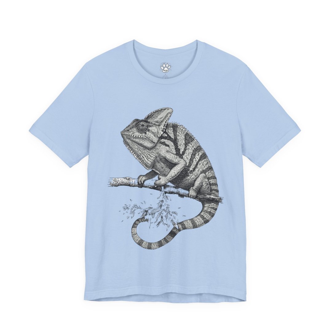 9508962982697169050_2048.jpeg Light blue t-shirt with a detailed chameleon illustration.