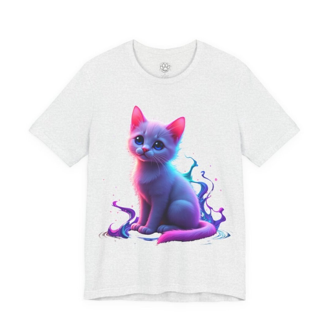 9876123717553480570_2048.jpeg T-shirt with a colorful illustration of a cute kitten.