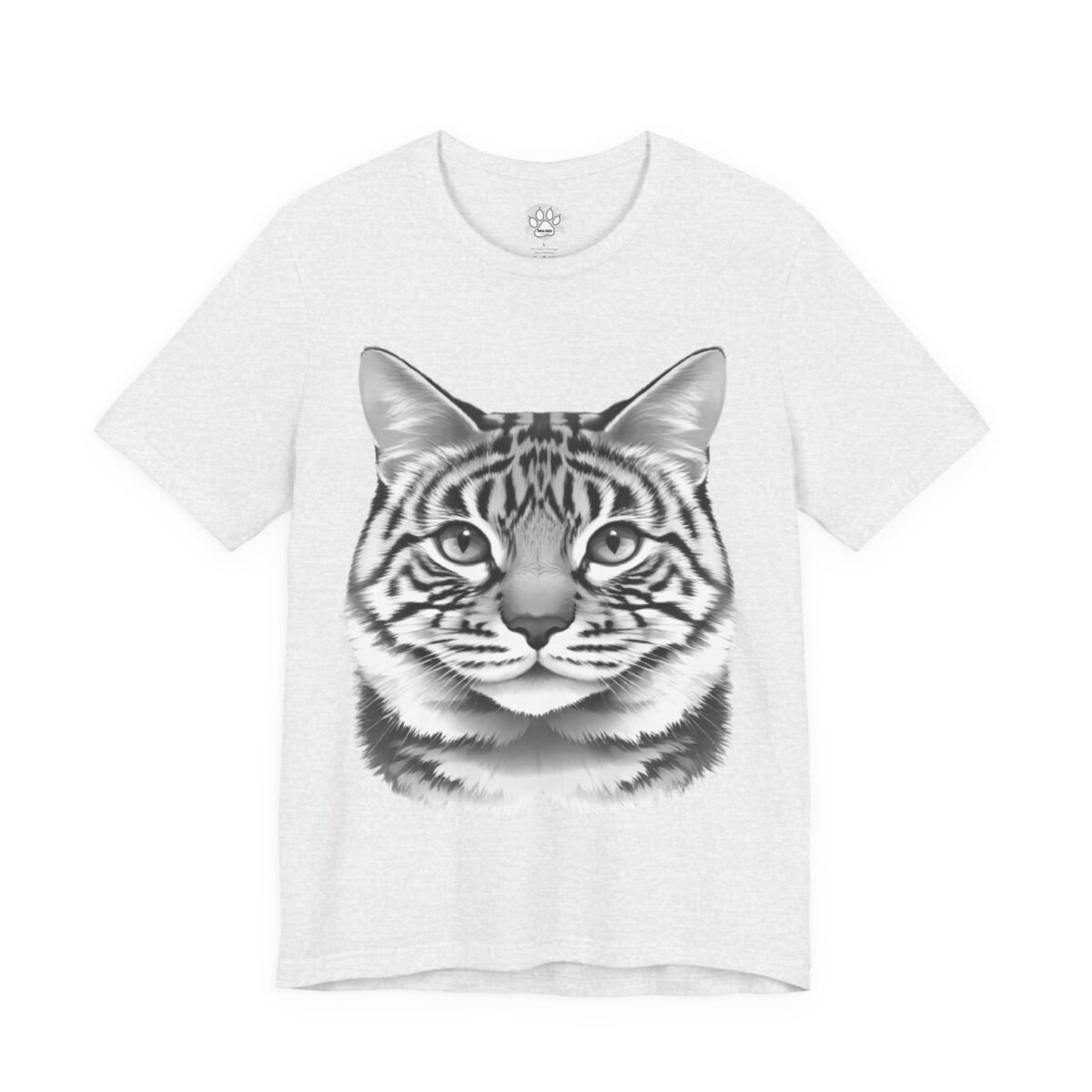14089527830458488774_2048.jpeg Light gray t-shirt with a realistic black and white striped cat head print.