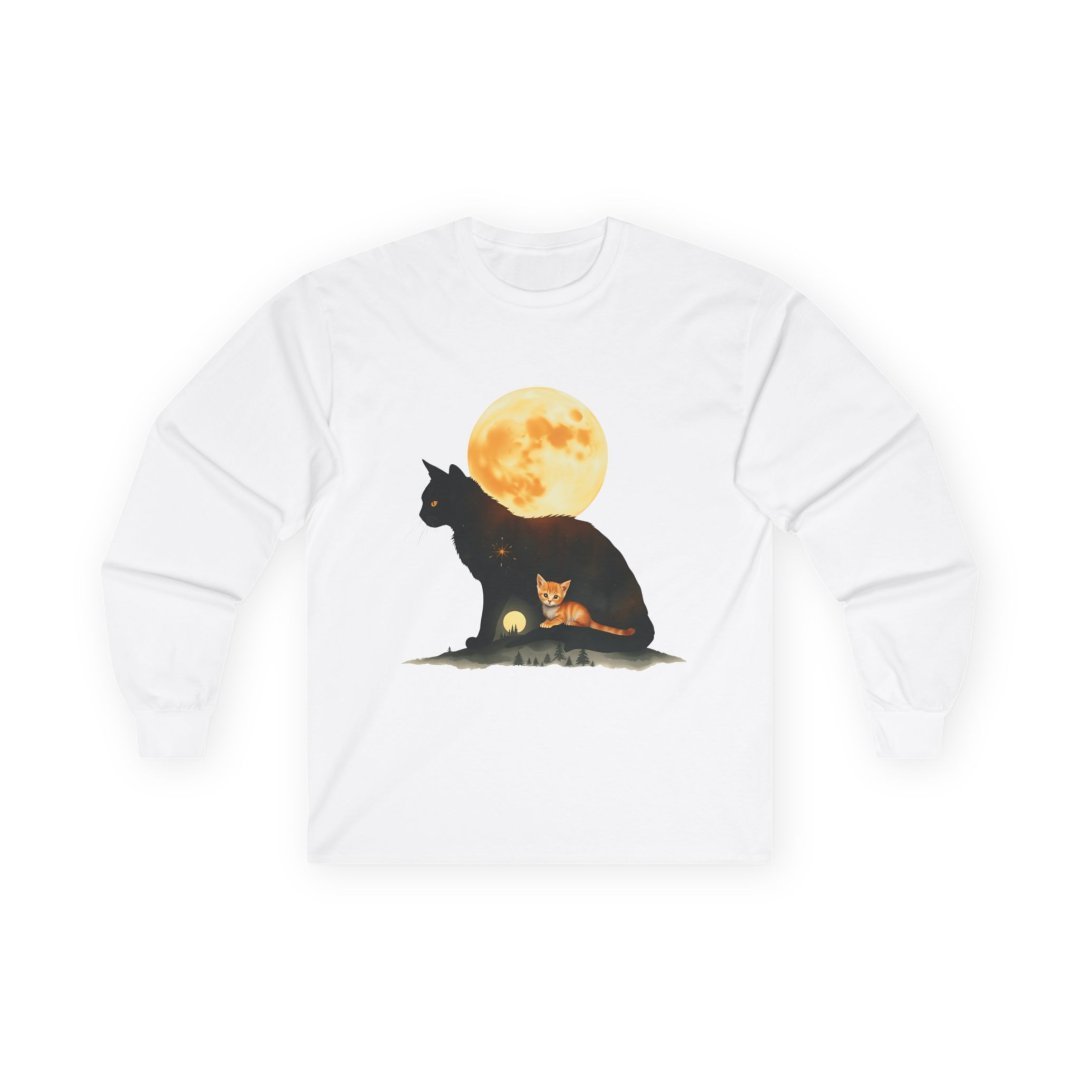 17420767943986291294_2048.jpeg White long-sleeve shirt with a black cat and kitten under a full moon design.