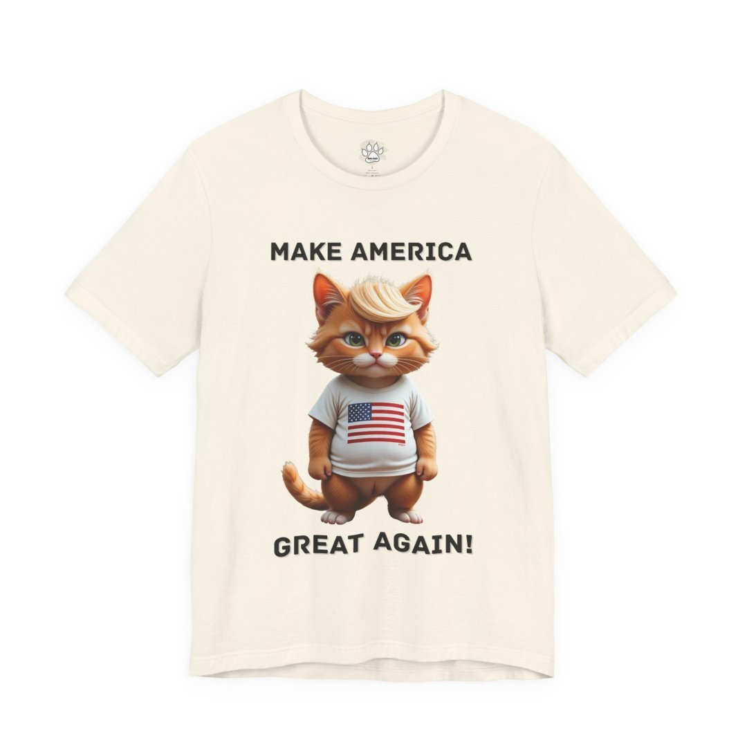2951434855150038812_2048.jpeg T-shirt with a cartoon cat wearing an American flag shirt and text 'Make America Great Again'.