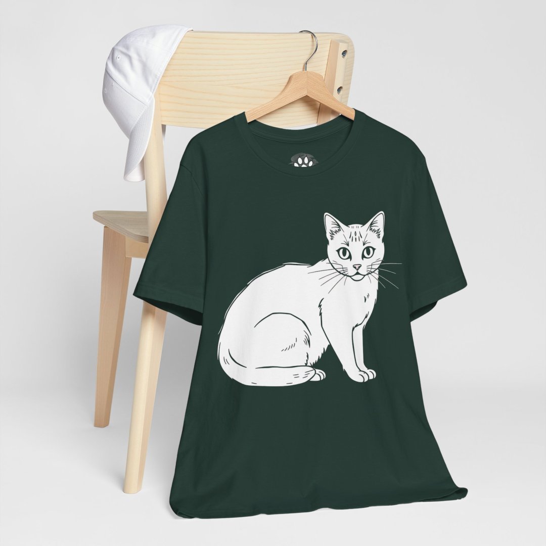 5212117133674891632_2048.jpeg Dark green t-shirt featuring a white outline of a sitting cat.