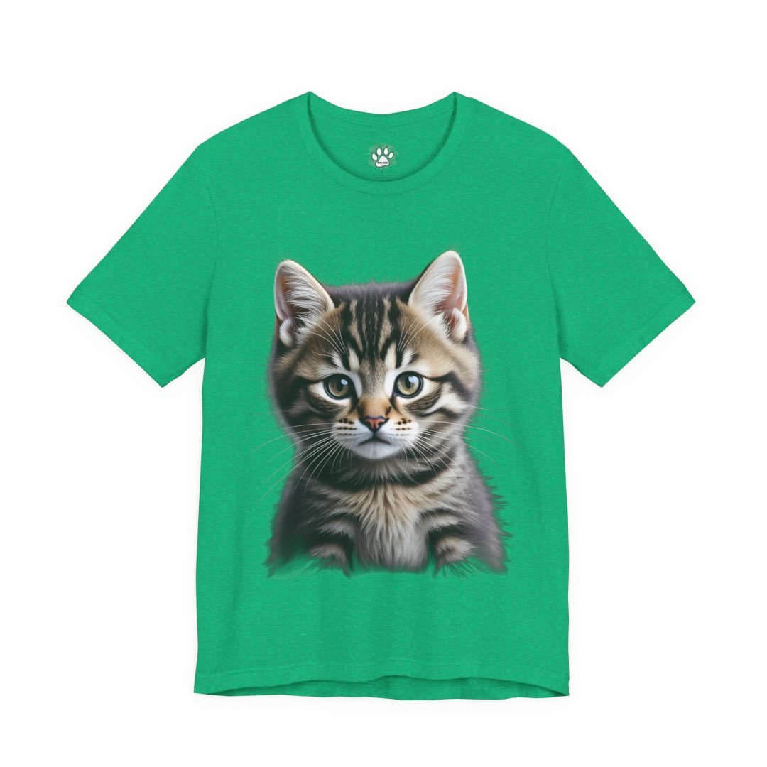 8262940713372444240_2048.jpeg Green t-shirt with a realistic kitten illustration.